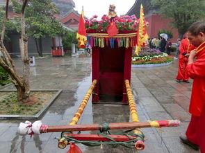 抬花轿,传统民俗文化的传承与创新
