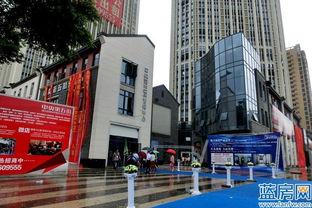 第五街,繁华都市中的时尚传奇